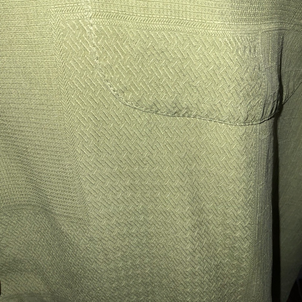Tommy Bahama Silk Shirt with Tropical Graphic - Picture 8 of 10